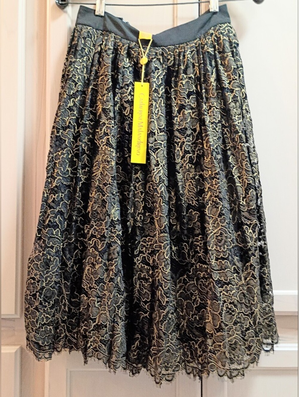 NWT Catherine Malandrino Black Gold Lace Skirt 0